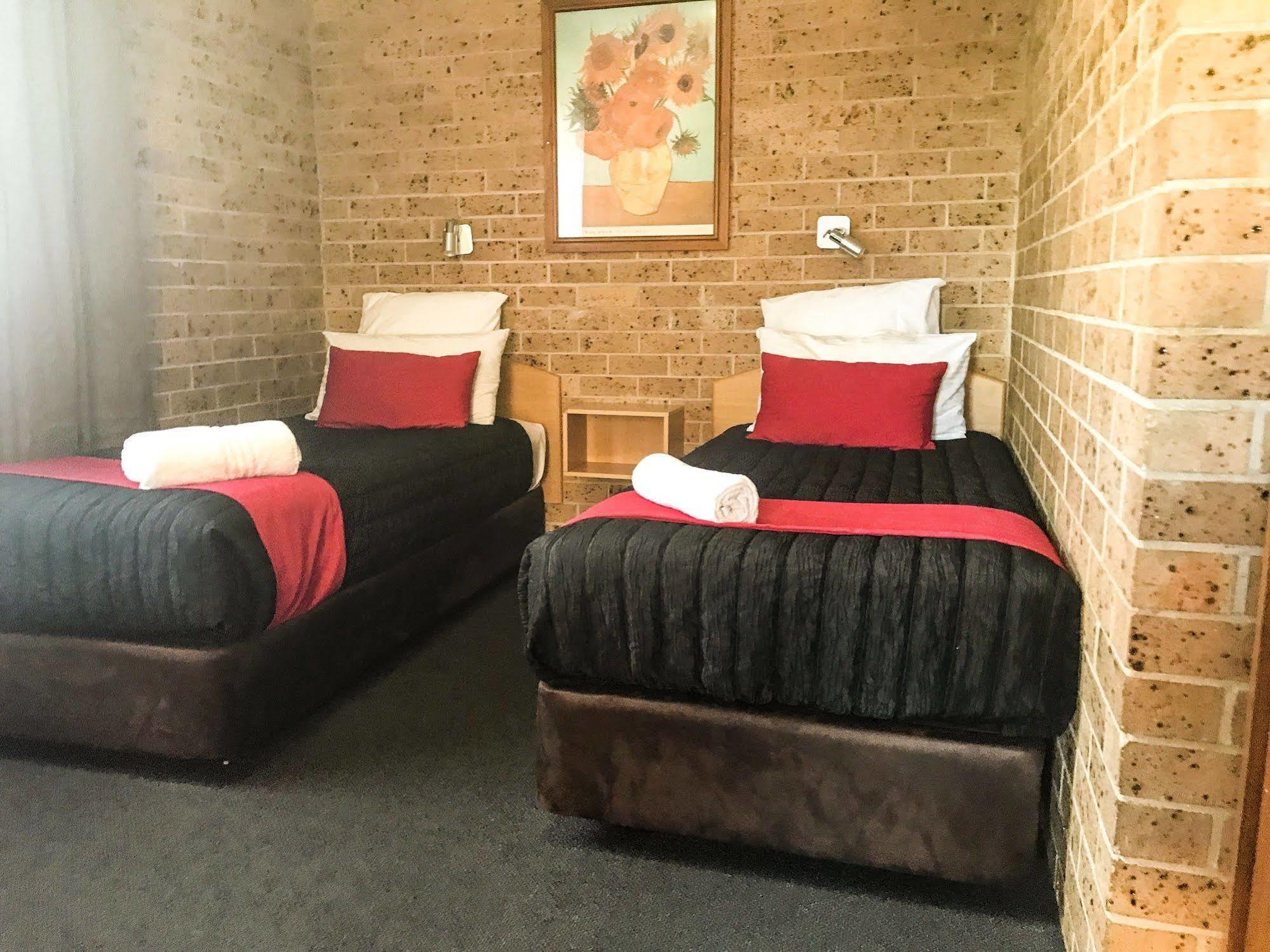 Colonial 4* Richmond